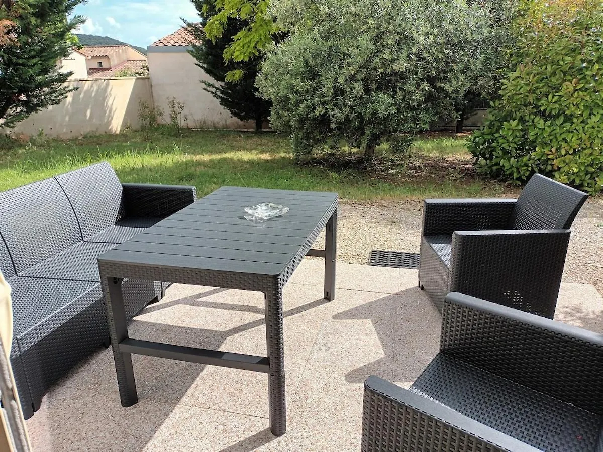 Les Acacias Apartment Greoux-les-Bains France